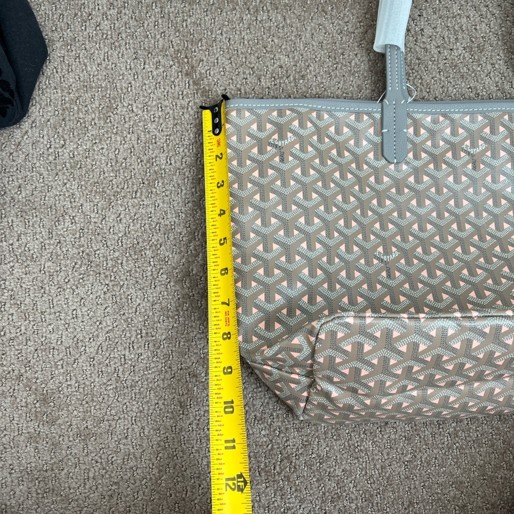 Stylish Tote Bag - Picture 5 of 7